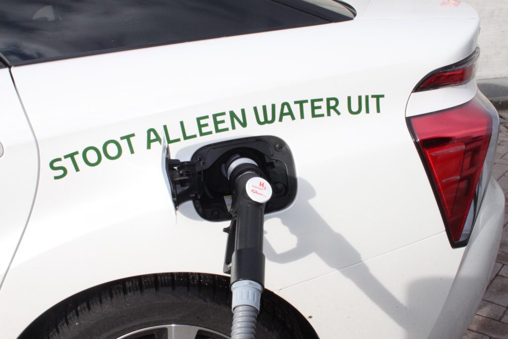 Het tankstation voor auto’s en vrachtwagens moet komen op een oude gaswinningslocatie van de NAM aan de Gasselternijveenschedreef.